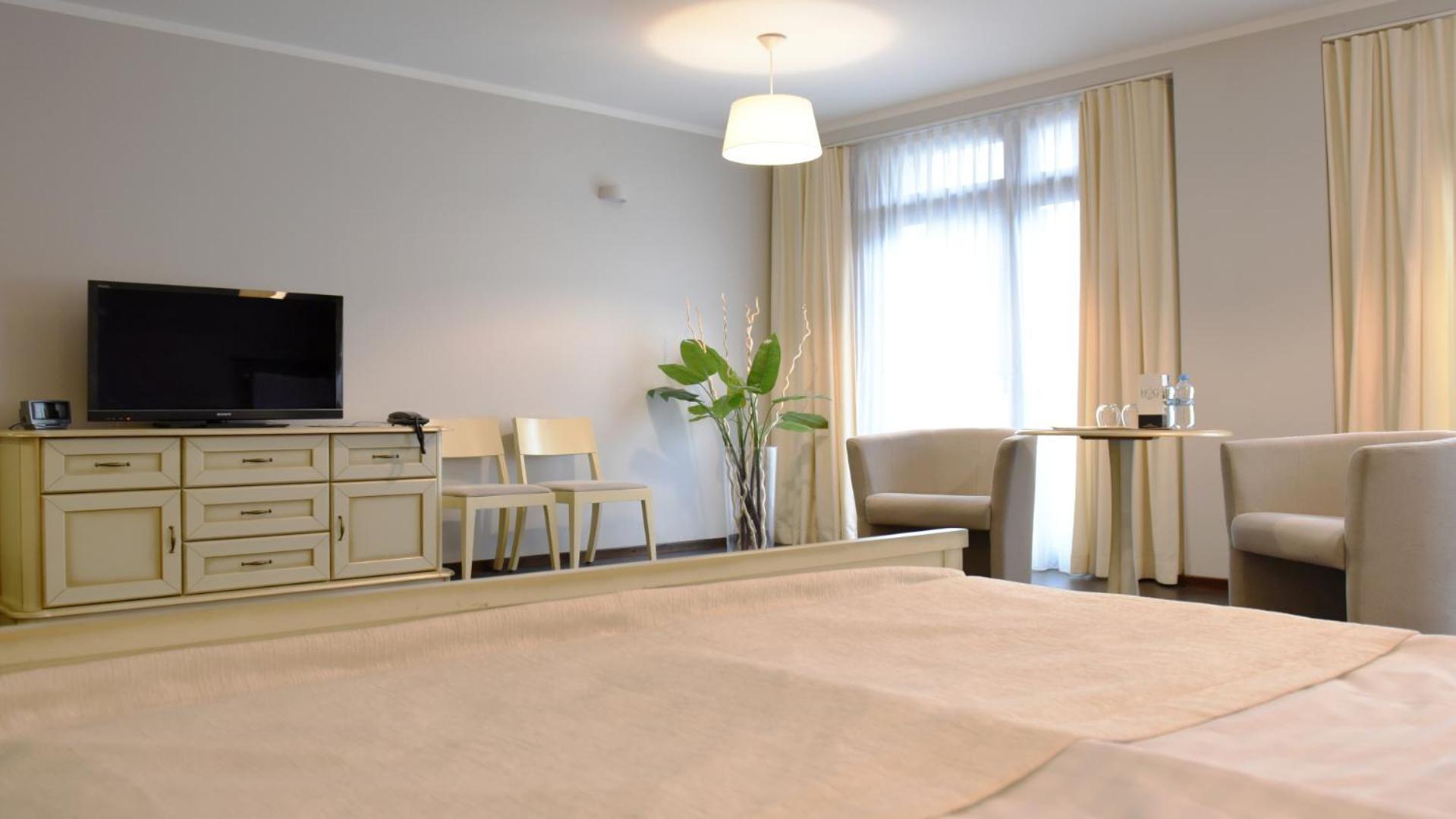 Hotel Grzegorzewski Tuszyn Exteriér fotografie