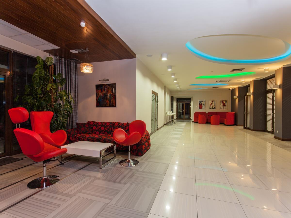 Hotel Grzegorzewski Tuszyn Exteriér fotografie