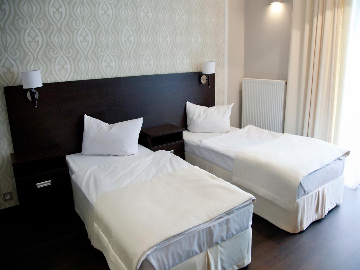 Hotel Grzegorzewski Tuszyn Pokoj fotografie