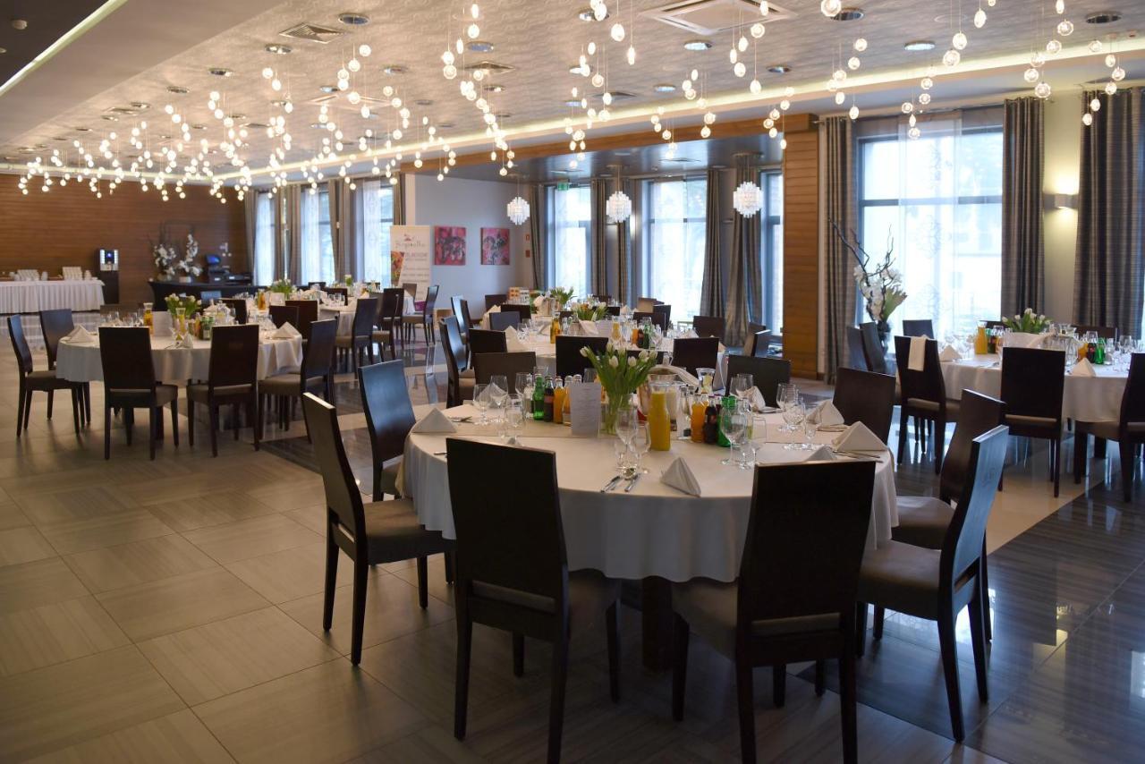 Hotel Grzegorzewski Tuszyn Exteriér fotografie